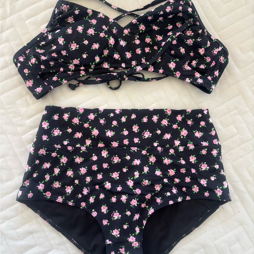 PINK Victoria's Secret Floral Bikini Set